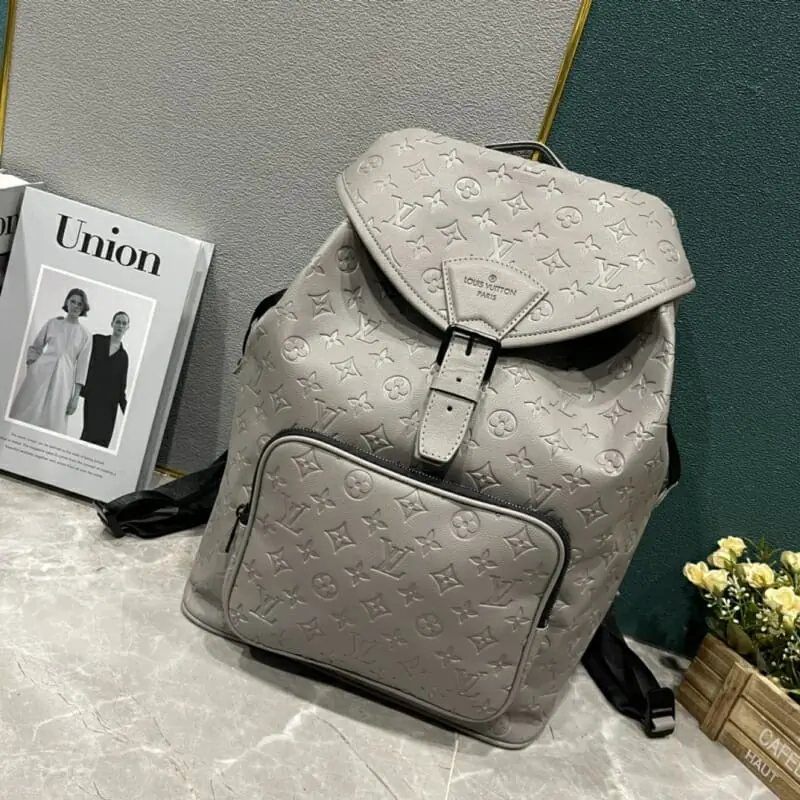 louis vuitton aaa qualite sac a dos  pour unisexe s_114460a